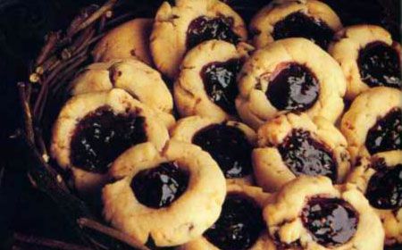 Fursecuri gustoase cu dulceata de zmeura